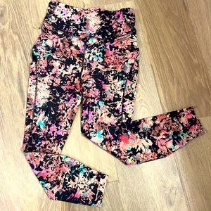 Lululemon Wunder Train Muti Color High-Rise Tight 25” - Size 6 - NWOT